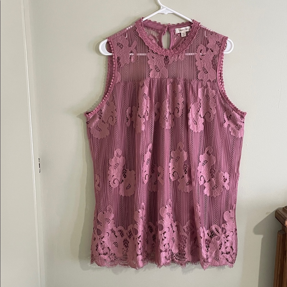 Elegant Mauve Lace Sleeveless Blouse